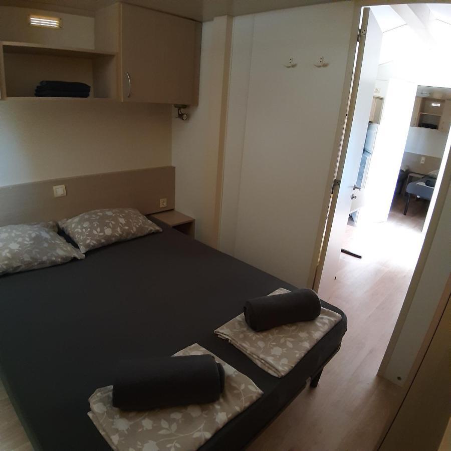מלון באניולה Grand Veles Camp מראה חיצוני תמונה
