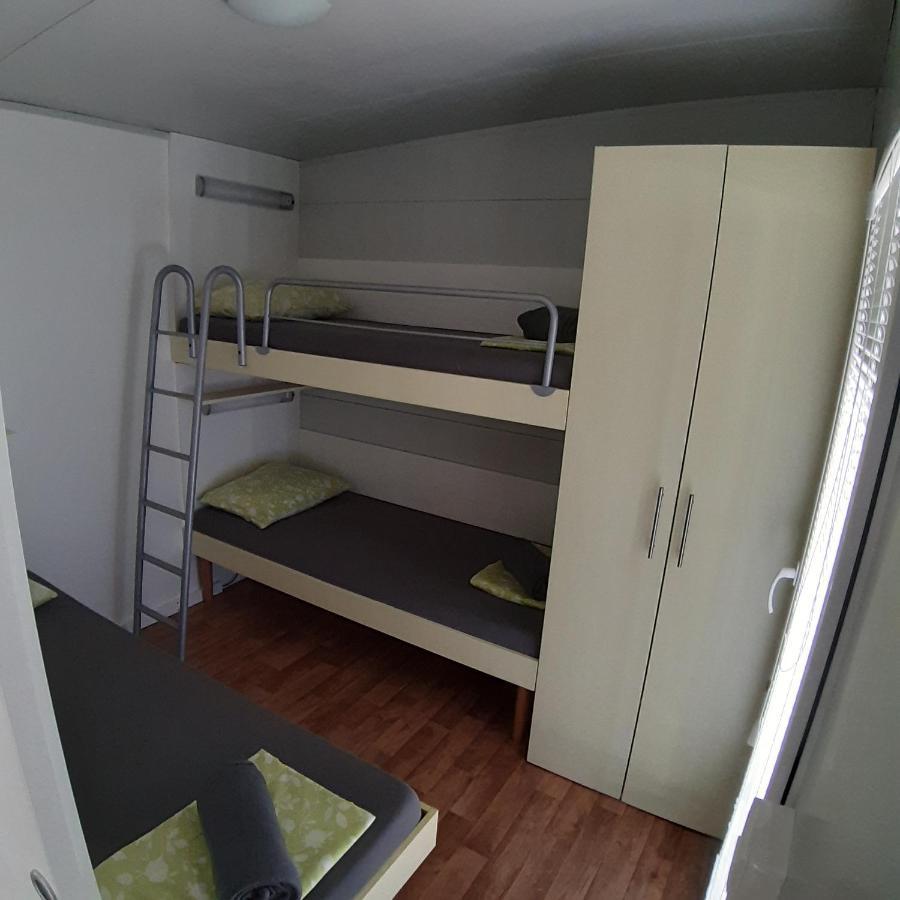 מלון באניולה Grand Veles Camp מראה חיצוני תמונה